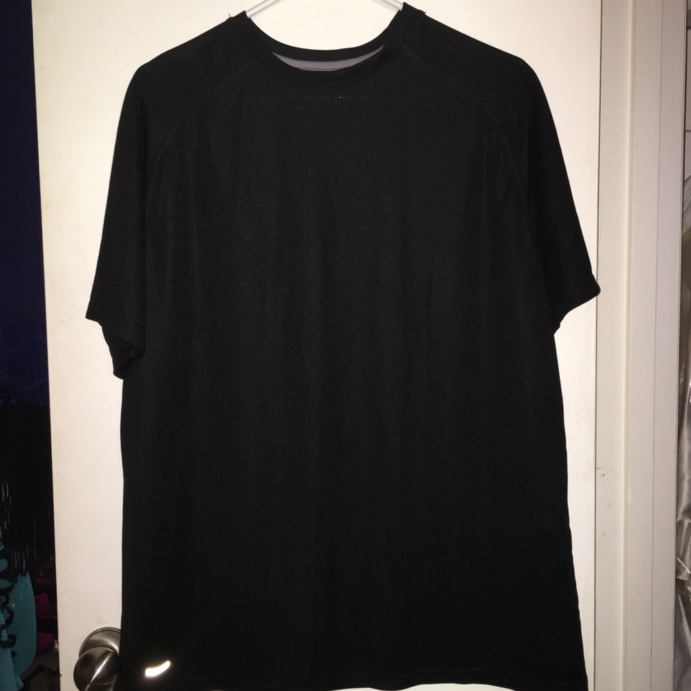 ✨Final Price ✨NWOT STARTER Regular Fit Core Tee